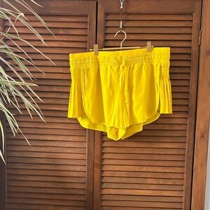 Yellow Women's Elastic Waist running Shorts xxl